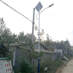 河南省泌阳县太阳能路灯安